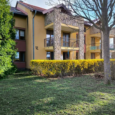 Sunset Apartamento Bük
